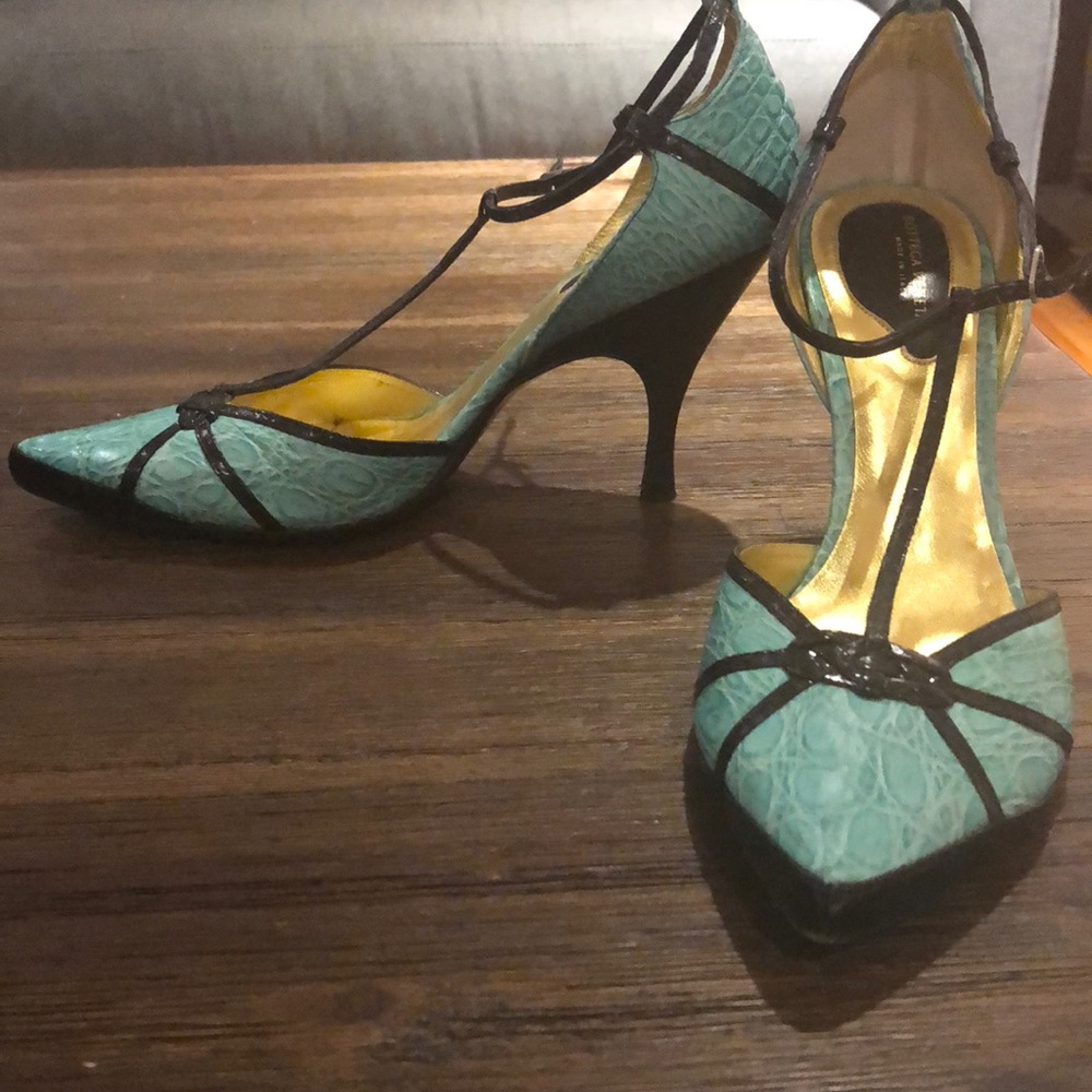 Authentic Bottega veneta shoes